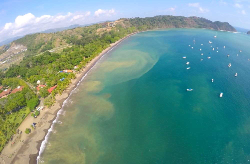 playa-herradura-costa-rica