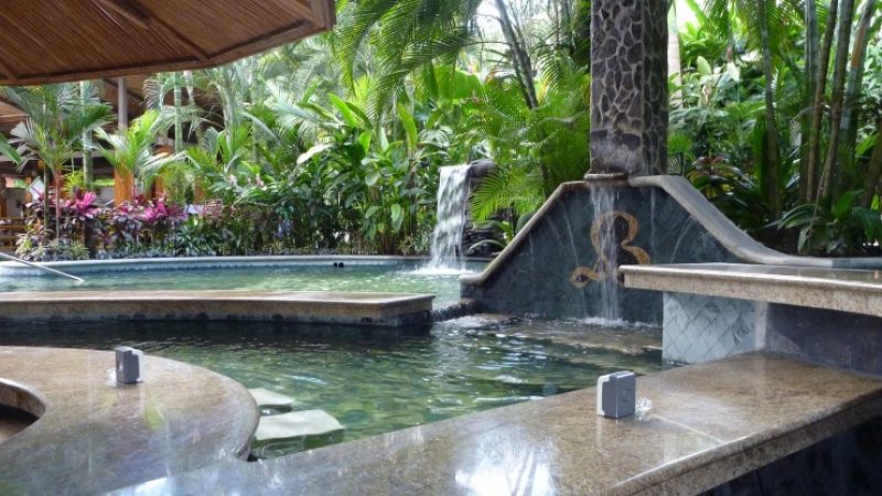 Arenal-Volcano-and-Hot-Springs-Tour-Operators-Costa-Rica-01