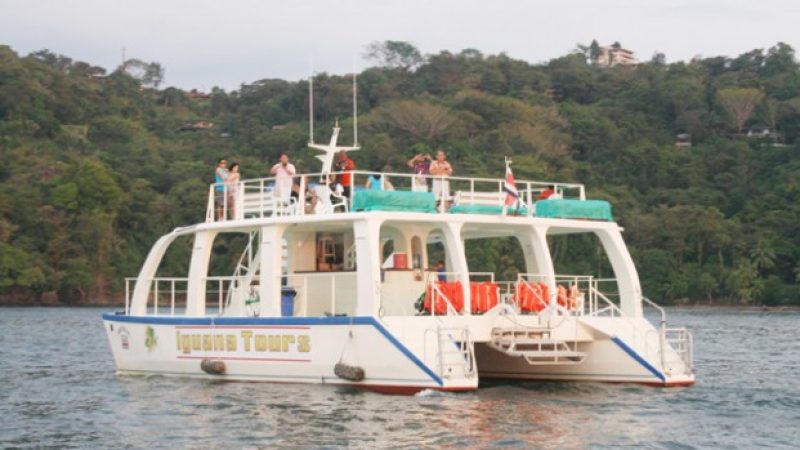 Catamaran-Manuel-Antonio-Tour-Operators-Costa-Rica-01