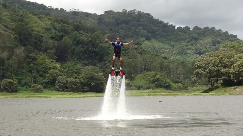 Flyboard-Costa-Rica-7