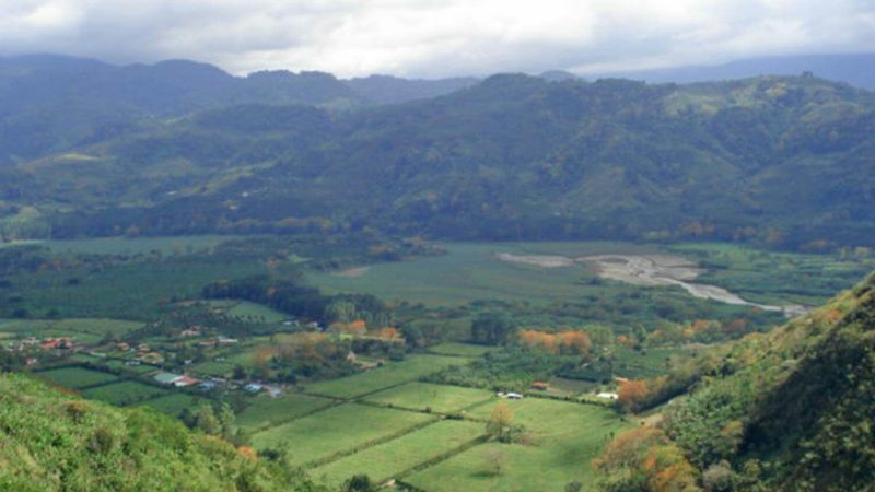 Irazu-Volcano-Orosi-Valley-Lankester-Garden-Tour-Operators-Costa-Rica-06