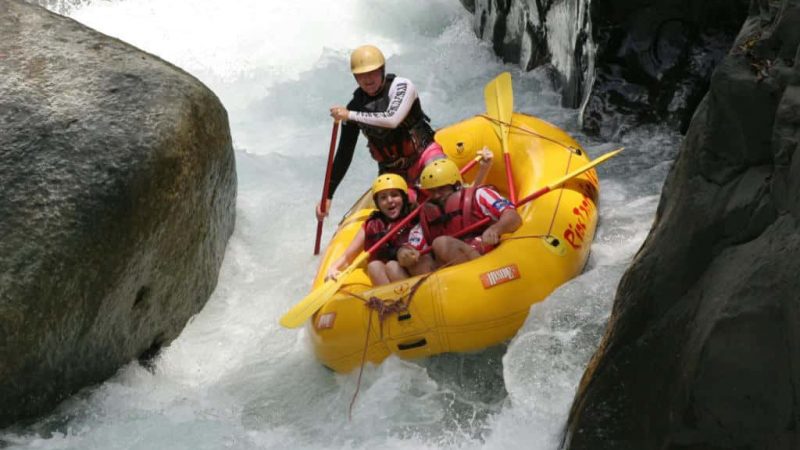 Rafting-Tour-Manuel-Antonio-Tour-Operators-Costa-Rica-01
