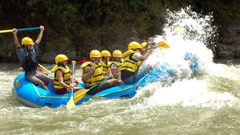 Rafting-Tour-Manuel-Antonio-Tour-Operators-Costa-Rica-07