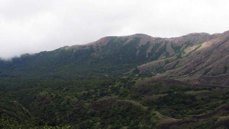 Rincon-de-la-Vieja-National-Park-Guided-Hike-Liberia-City-Tour-Costa-Rica-4
