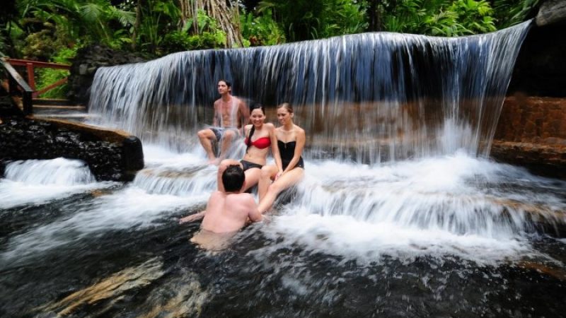 Tabacon-Hot-Springs-Costa-Rica-3